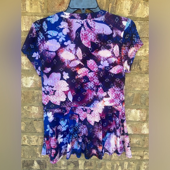 Dana Buchman Colorful Purple Blue Printed Top Women’s Size Small - Picture 2 of 3
